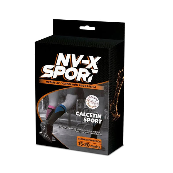 Calcetín deportivo unisex Novarix Sport, compresión 15-20 mmHg, color negro con detalles en rosa, diseño anatómico y transpirable.