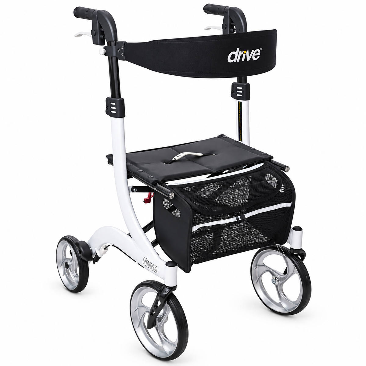 Caminador Drive Nitro color blanco con cuatro ruedas y bolsa, diseñado para brindar estabilidad, comodidad y apoyo durante la marcha.