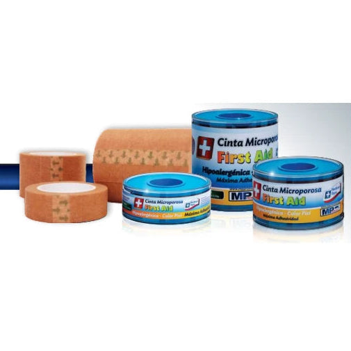 Cinta médica microporo de 1/2" x 5yds, color blanco, con alta adhesión, ideal para fijar apósitos y vendajes.