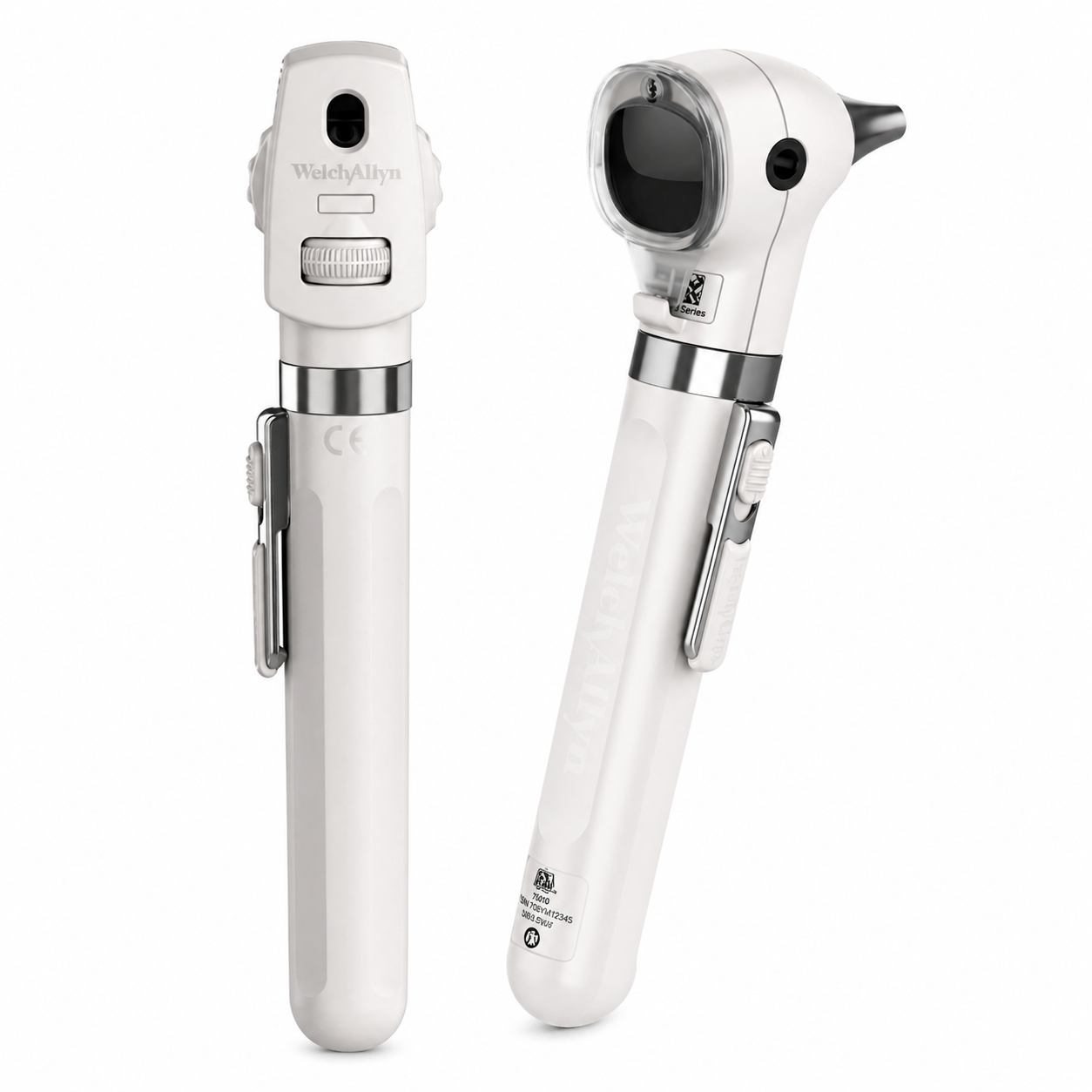 Detalle de otoscopio y oftalmoscopio Welch Allyn con iluminación LED y lente de aumento para diagnóstico preciso