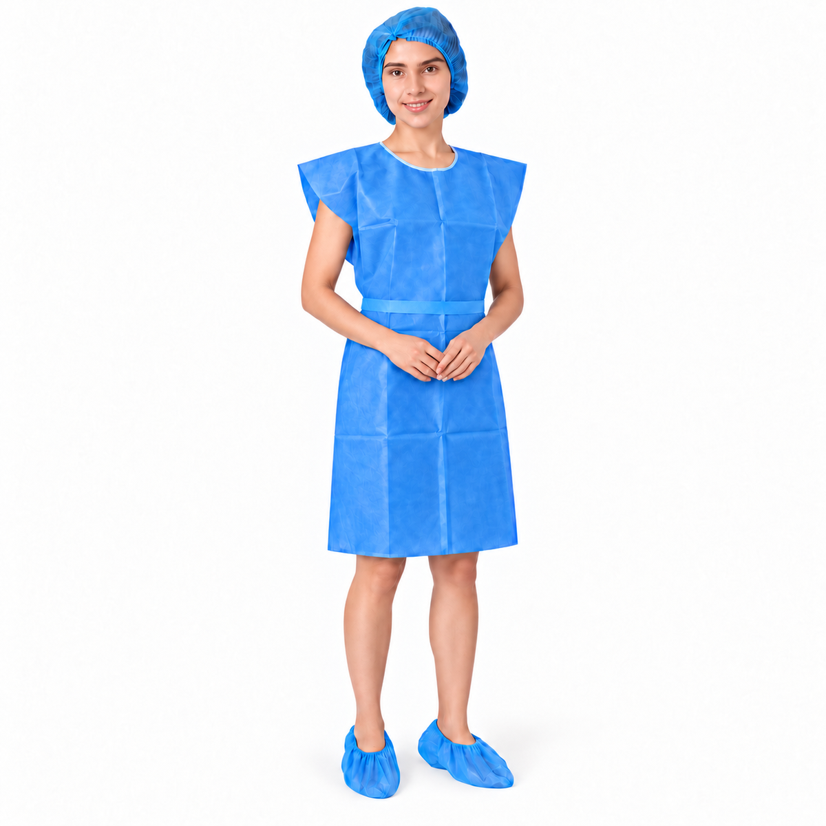 Kit desechable Allmed para paciente compuesto por bata japonesa, gorro redondo y polaina para uso médico.