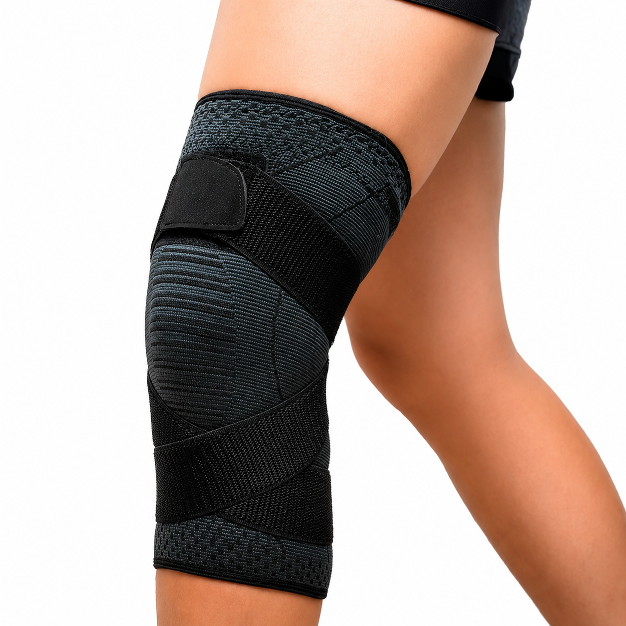 Rodillera deportiva cruzada GMD talla M, referencia GMD-928-M, diseñada para brindar soporte, compresión y estabilidad a la rodilla.