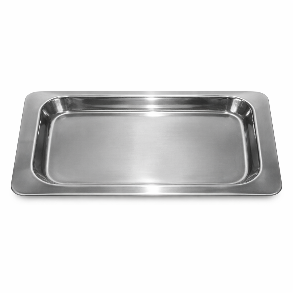 Bandeja de acero inoxidable de 10x20 cm, ideal para uso clínico, con acabado pulido y bordes redondeados.
