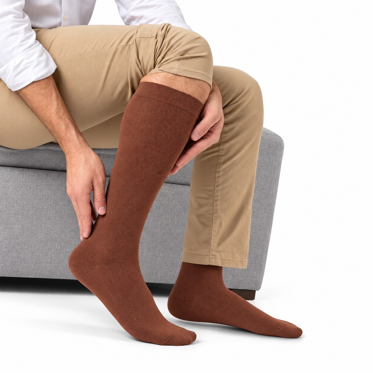 Calcetín No-Varix medio AJ Brown talla media, referencia 1010-6633, diseñado para soporte y comodidad en las piernas.