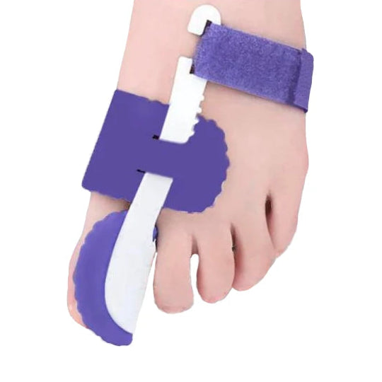 Corrector de Juanete Noche Universal Blanco, modelo Ref.0316, diseñado para aliviar el dolor y corregir la posición del dedo gordo del pie.