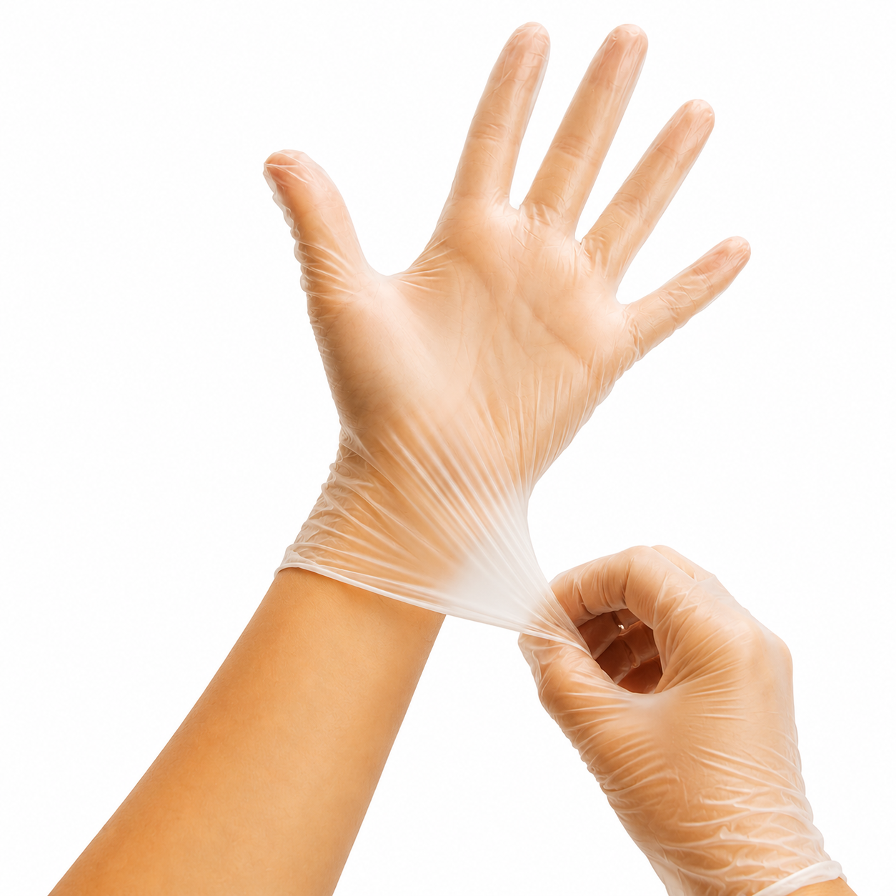 Profesional de la salud ajustando guantes de vinilo transparentes Protex durante procedimiento clínico en entorno médico