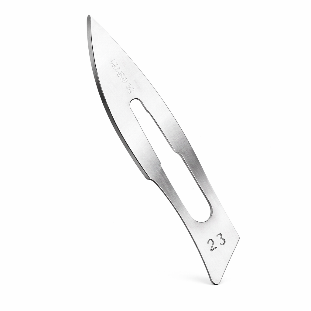 Hojas bisturí #23 de Paramount, 10 unidades, acero inoxidable, diseño afilado y preciso, presentadas en empaque individual.