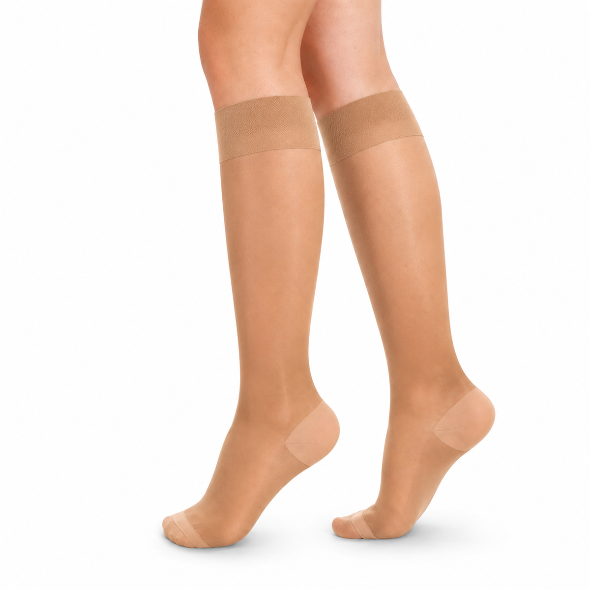 Media de compresión para dama hasta la rodilla, 8-15 mmHg, talla M y color Sahara, diseñada para brindar soporte ligero y comodidad durante el uso diario.