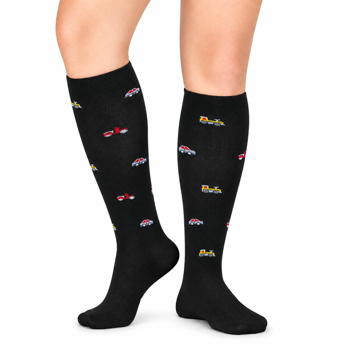 Calcetín de compresión Medivaric con diseño de carros, talla T-M color negro, para soporte y comodidad.