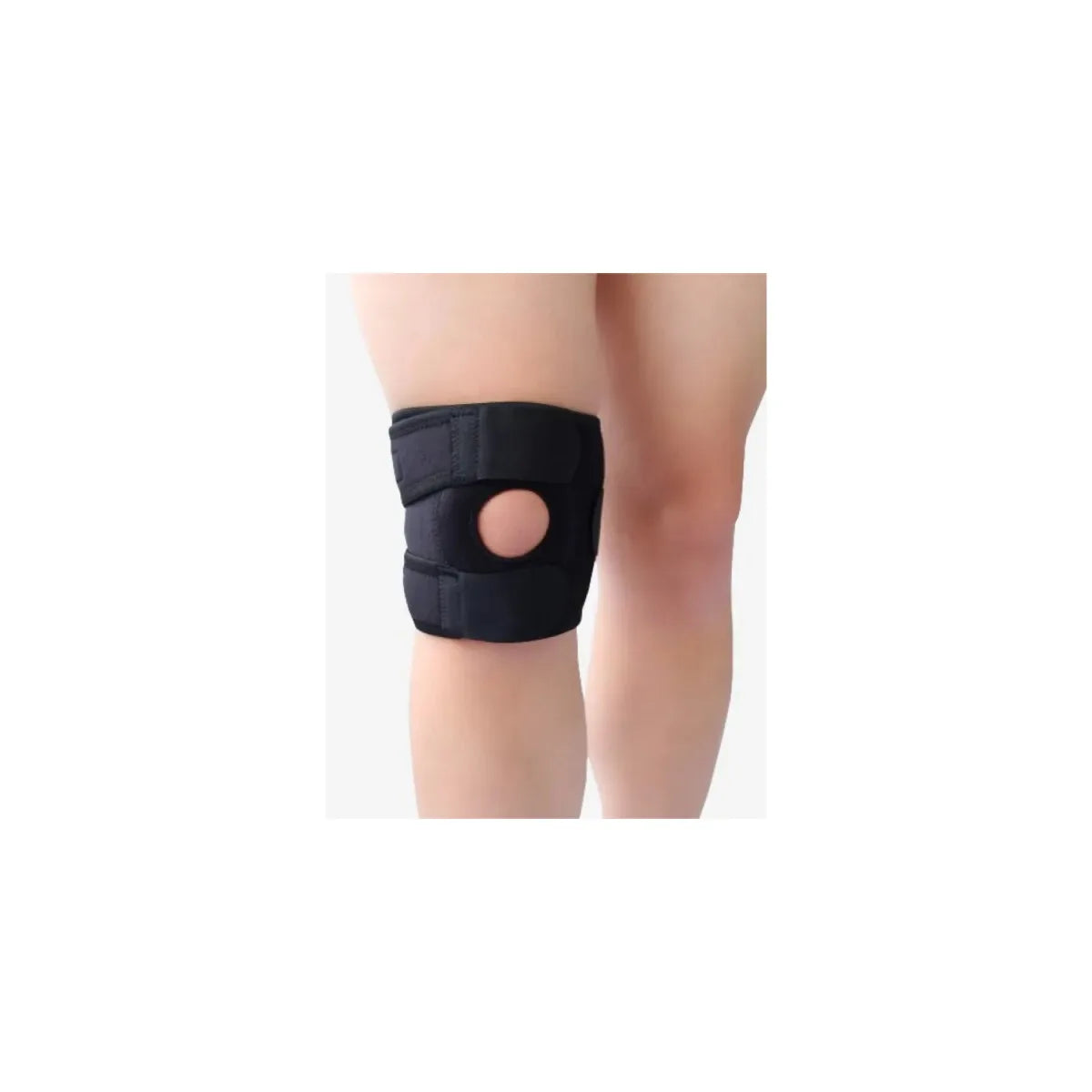 Rodillera corta con estabilizador de patela, marca KN, modelo KN-015, fabricada en neopreno negro, talla universal, diseño acolchado.
