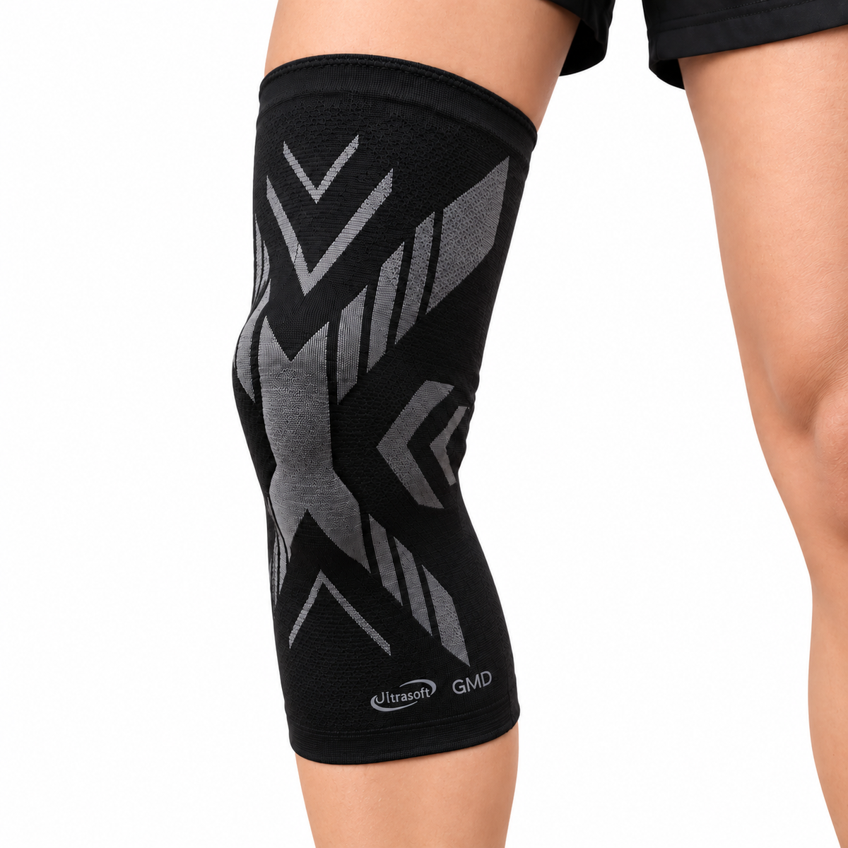 Rodillera deportiva GMD talla S, diseñada para brindar soporte, compresión y estabilidad en la rodilla durante la actividad física.